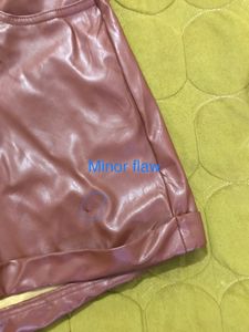 Highwaisted Faux Leather Shorts Waist 26-28