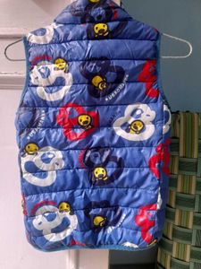 kids woolen cut sleevea jacket