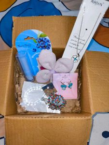 Jewelry & Beauty Mystery Hamper✨