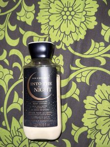 Bath & Body Works Into the Night Lotion