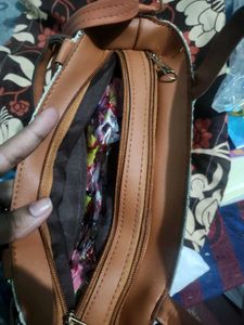 Women Slingbag