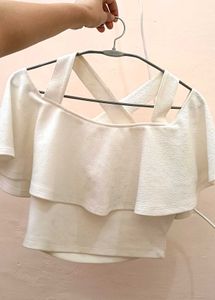 White 🤍 Beautiful Criss Cross Top Sexy Back