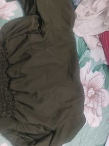 I Am Selling This Because Of Size Issue