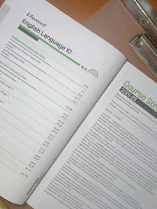 ICSE ENGLISH LANGUAGE ARIHANT SAMPLE PAPER