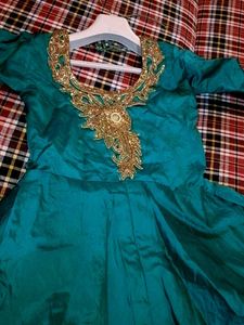 Green Kurta with Unique Sleeve