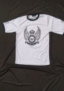 Adidas T-shirt