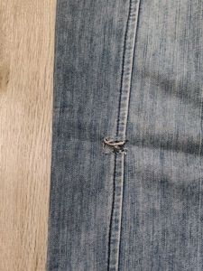 Ma2223 Sabrin baggy jeans waist 30 inches