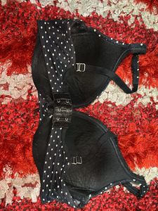 Price Drop 💧 💧 💧 Victoria Secret Polka Dot Bra