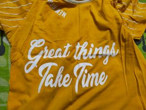 Cute Graphic Crop Tee - Size M