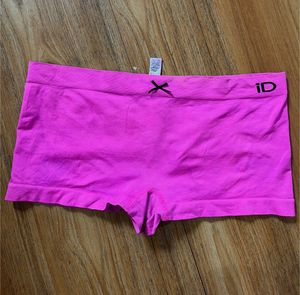 I ❤️ me Shorts Very Cute No Defects