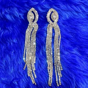 White And Silver Toned Contemporary Danglers