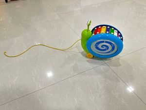 Funskool Giggles 3 in 1 Pull Along Musical Snail