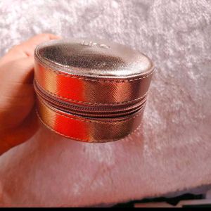 Tira Round Case