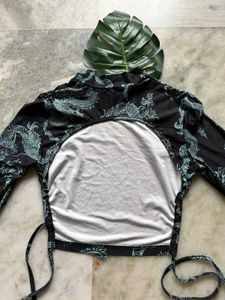 Dragon Print Turtleneck Crop Top