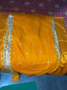 Yellow Embroidered Kraftan