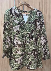 Ribbed Floral Blouse - Size M