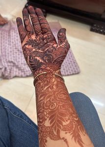 Mehendi Cone