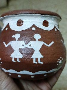Werli Painted Small Eathern Pot
