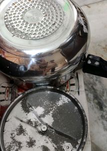 Steel 5 Liter Cooker
