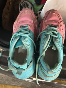 Very Pretty Blue And Pink Shade Heel Shoes