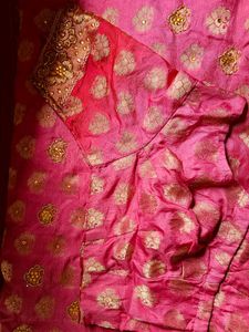Saree With Blouse