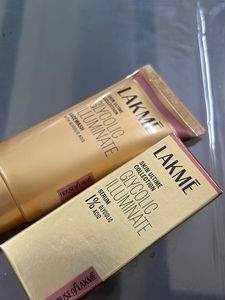 Lakme Glycolic Acid Illuminate Facewash and serum