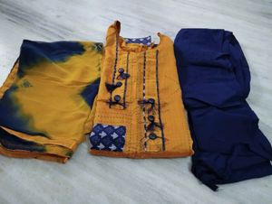combo of 2 kurti sets....
