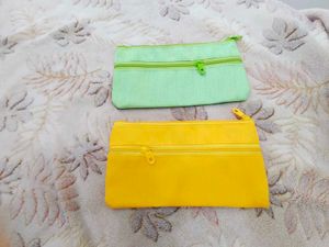 Women Multi Colour Pouch (Pack Of 2)