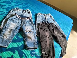 4 Branded Jeans
