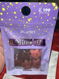Zudio Shooting Star Lipstick Kit