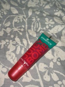 Essence Lip Gloss