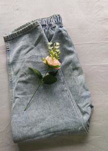 High Waist Ripped Jeans For Woman