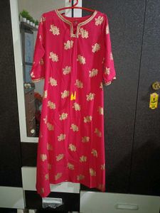 Elegant Pink & Gold Kurta