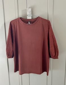 Chic Rust Top