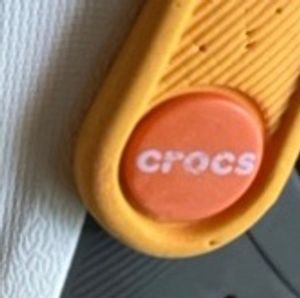 Crocs J 1