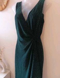 Naniyali Black With Green Shimmer Gown
