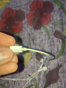 (ORIGINAL) APPLE EARPHONE