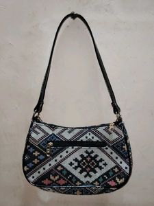 Patterned Shoulder Bag with Chain