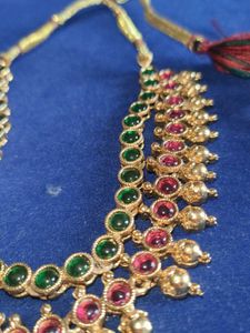 Kempu And Green New Necklace
