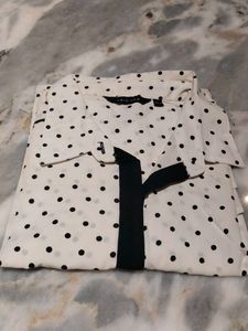 Star Print Shirts - Urbanic