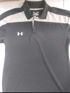 Black Under Armour imported t-shirt (Honduras)