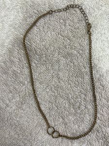 Bundle of 9 jewellery pieces