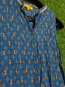 Global Desi Blue Printed Kurti
