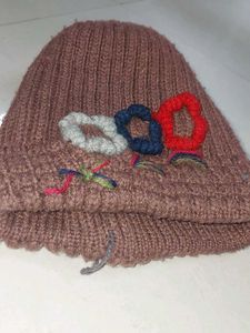 Cute Knitted Beanie with Appliques