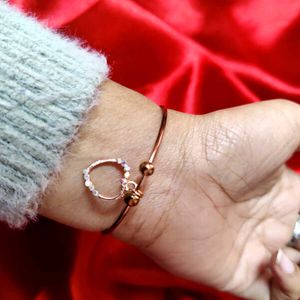 Heart Charm Bangle Bracelet Rose gold