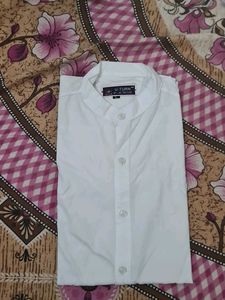 U-Turn White Band Collar Shirt