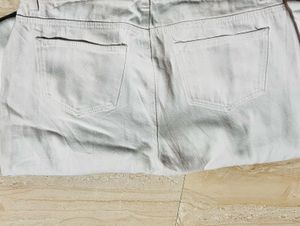 SHEIN Stylish White Jeans