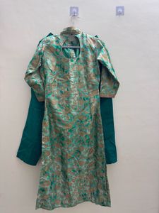Elegant Ethnic Kurta Set