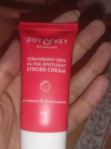 It&#39;s a Dot&amp;Key Cream It&#39;s Giving Glowey Vibe