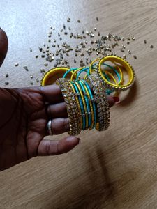 Kundan Bangles